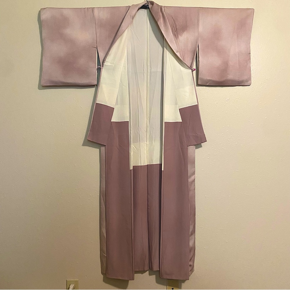 Vintage Lavender Japanese Silk Kimono